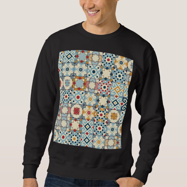 Moroccan tiles, colorful seamless pattern. sweatshirt (Front)