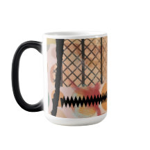 Morphing mug with abstract design to be revealed