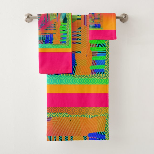 Mosaic  bath towel set (Insitu)