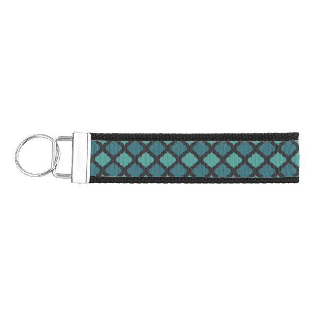 Mosaic pattern in arab style wrist keychain (Keys on Left)