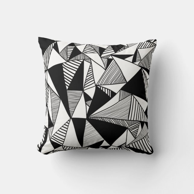 Mosaic Triangles, Black White Texture. Throw Pillow (Front)