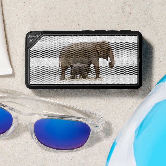 Mother and Baby Elephant Bluetooth Speaker (Insitu(Beach))