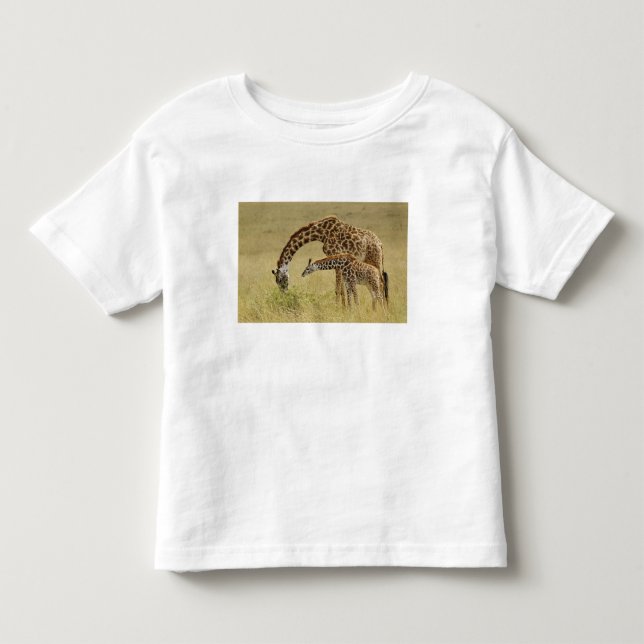 Mother and baby Masai Giraffe, Giraffa Toddler T-shirt (Front)