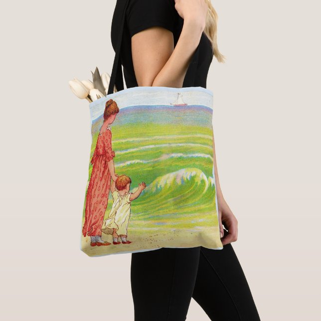 mother and baby on the beach print tote bag (Close Up)