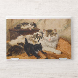 Mother and Her Kittens HP Laptop Skin