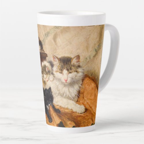 Mother and Her Kittens Latte Mug