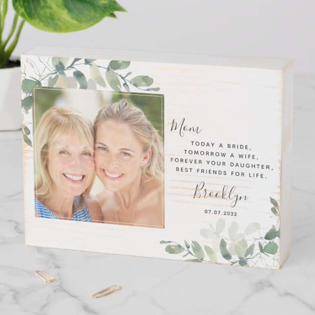Mother of the Bride Keepsake Eucalyptus Wooden Box (In Situ Horizontal)