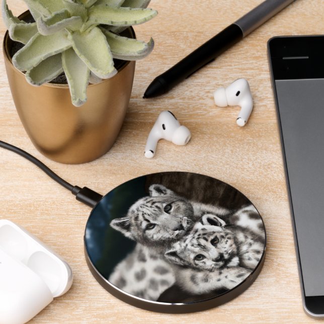Mother Snow Leopard and Cub in the Mountains Wireless Charger (Desk 2)