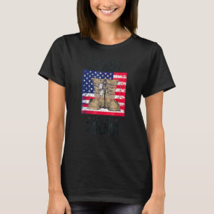Mother Veterans Day My Favorite Veteran Is My Mom T-Shirt