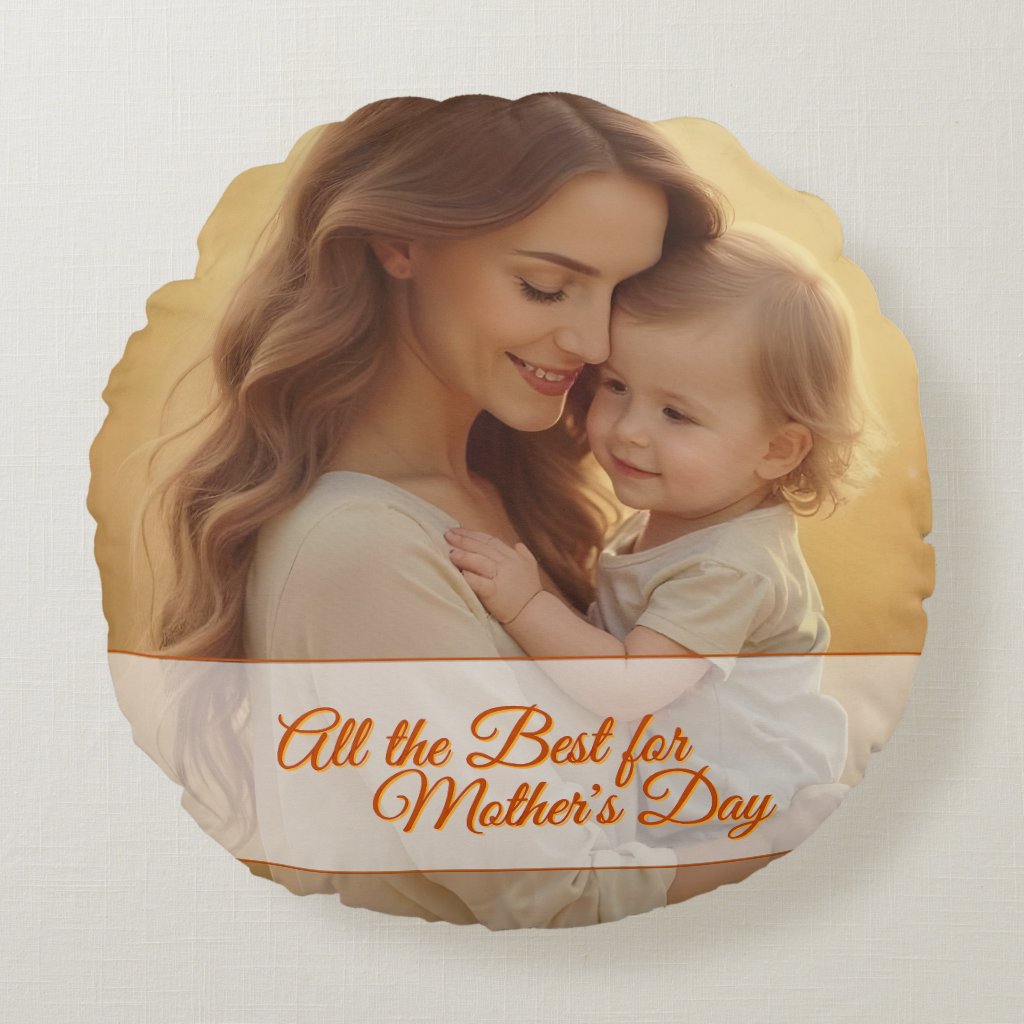 Mother's Day Love – A Moment of Pure Joy Round Pillow