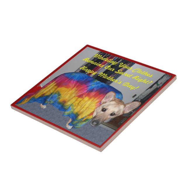 Mother's Day Modeling Clothes Tile (Side)
