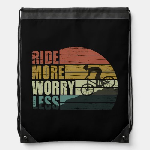 Motivational cycling quotes drawstring bag