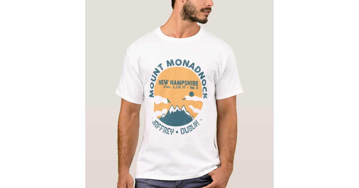 Mount Monadnock New Hampshire - Retro Vintage T-Shirt