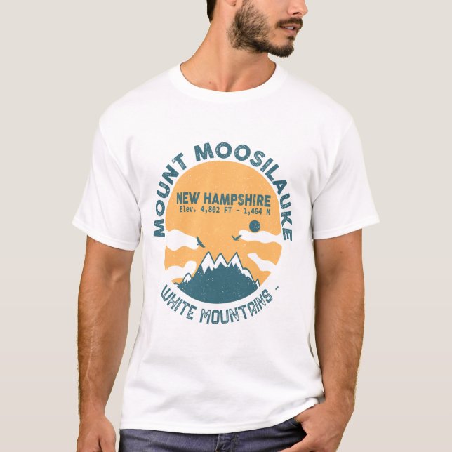 Mount Moosilauke New Hampshire - Retro Vintage T-Shirt (Front)