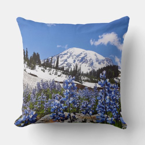 Mount Rainier at Paradise Point Throw Pillow