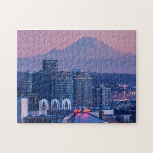 Mount Rainier in the background Jigsaw Puzzle