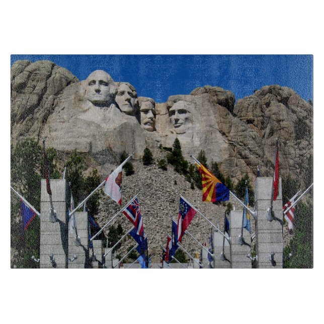Mount Rushmore Customizable Photo Souvenir Cutting Board (Front)