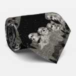 Mount Rushmore, Neck Tie