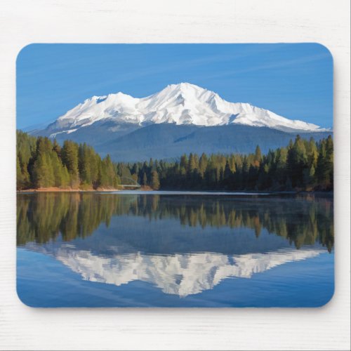 MOUNT SHASTA REFLECTED MOUSE PAD