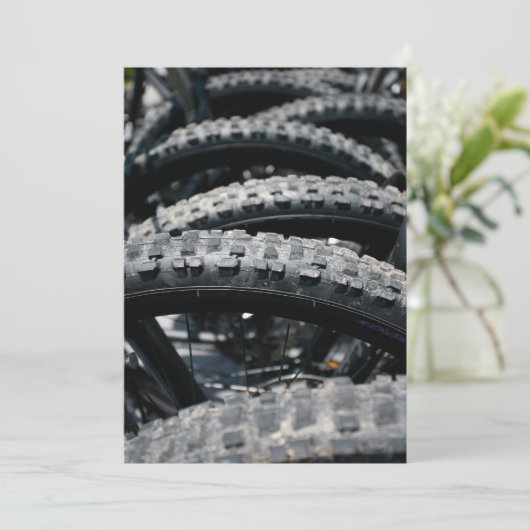 Mountain bike tires (Standing Front)
