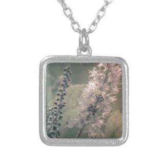 Mountain Holly Necklace
