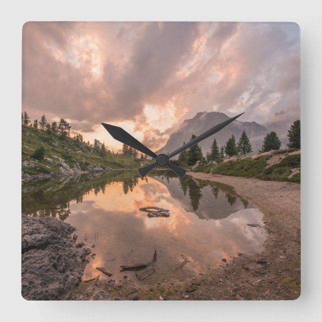 Mountain Pond wall clock (Front)
