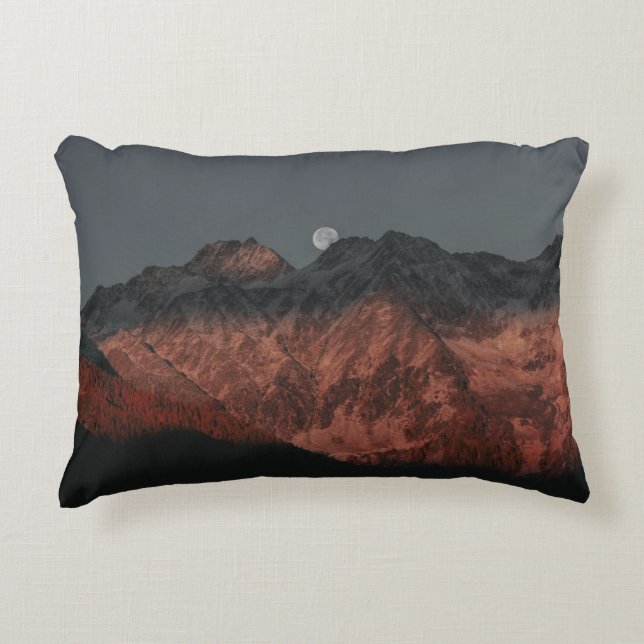 MOUNTAIN RANGE DURING DUSK ACCENT PILLOW (Front)