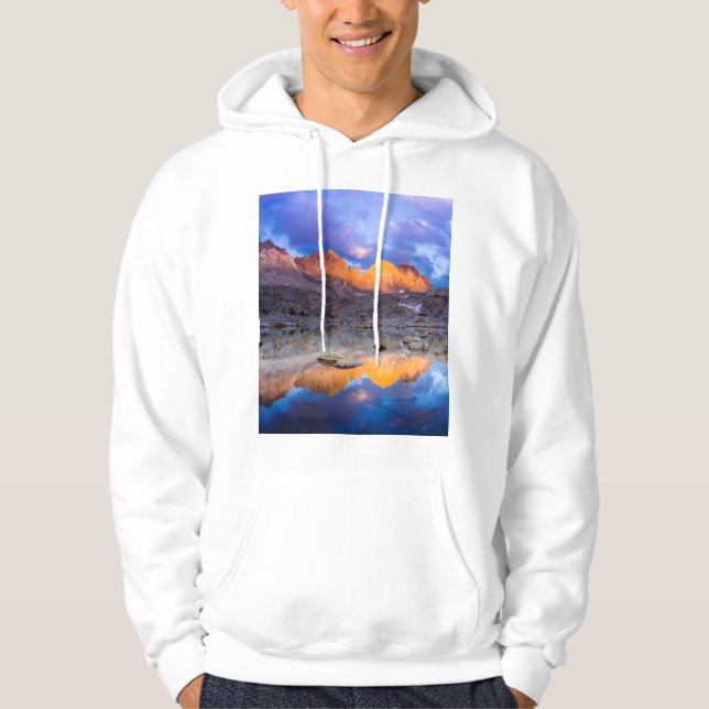 Mountain reflection, California Hoodie (Front)