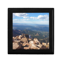 Mountain view at the top of Pikes Peak