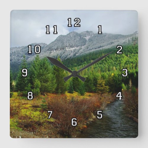 Mountain wall clock