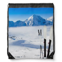 Mountains and ski equipment drawstring bag Mountains and ski equipment drawstring bag