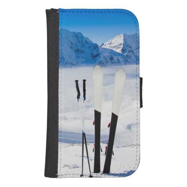 Mountains and ski equipment samsung galaxy wallet case (Front)