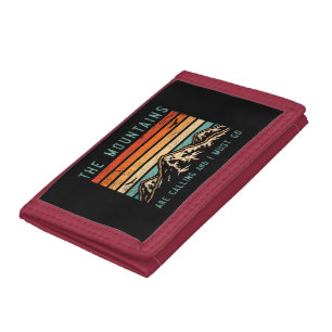 Mountains are Calling & I Must Go Retro Vintage 80 Trifold Wallet
