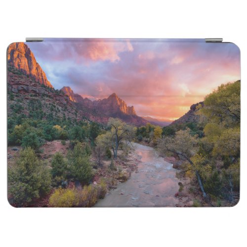 Mountains  The Watchman Zion Nathional Park Utah iPad Air Cover