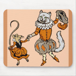 mouse dancing with a cat mouse pad