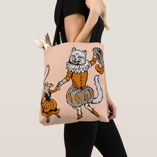 mouse dancing with a cat print tote bag (Close Up)