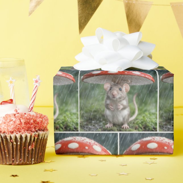Mouse Under A Mushroom Wrapping Paper (Birthday Party)