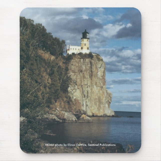 Mousepad /  Minnesota's Split Rock Lighthouse (Front)