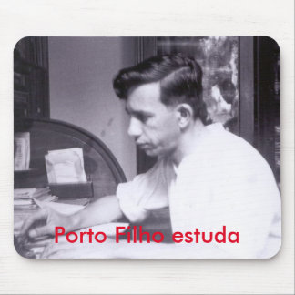 Mousepad shows somebody studying