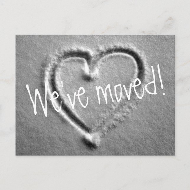 Moving postcards with drawn heart in snow (Front)