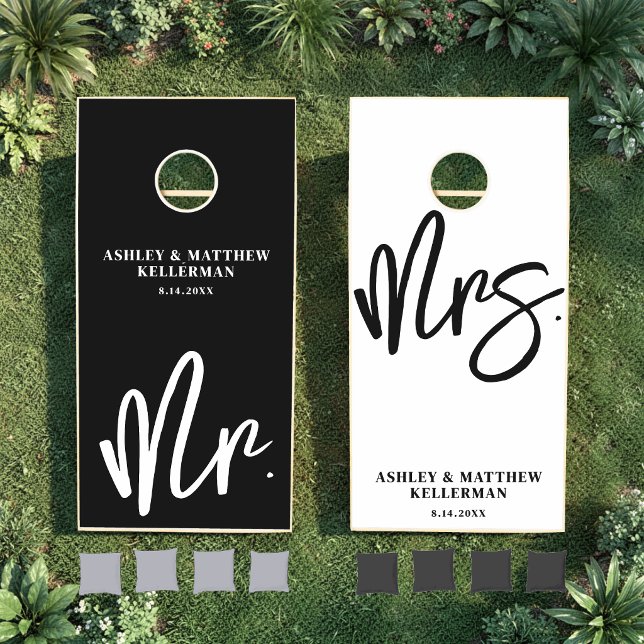 Mr. And Mrs. Black White Wedding Cornhole Set (Mr. And Mrs. Black White Wedding Cornhole Set )