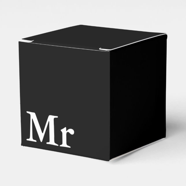 Mr and Mrs | elegant modern matching couple Favor Boxes (Front Side)