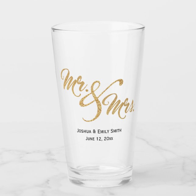 Mr and Mrs Gold Glitter Wedding Favor Gift Glass (Front)