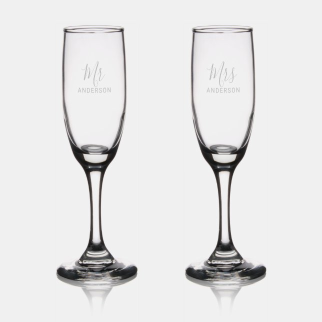 Mr and Mrs | Modern Script Personalized Name Champagne Flute (Glassware)