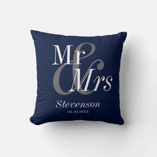 Mr and Mrs  Navy Blue Elegant Modern Wedding Gift Throw Pillow (Front)