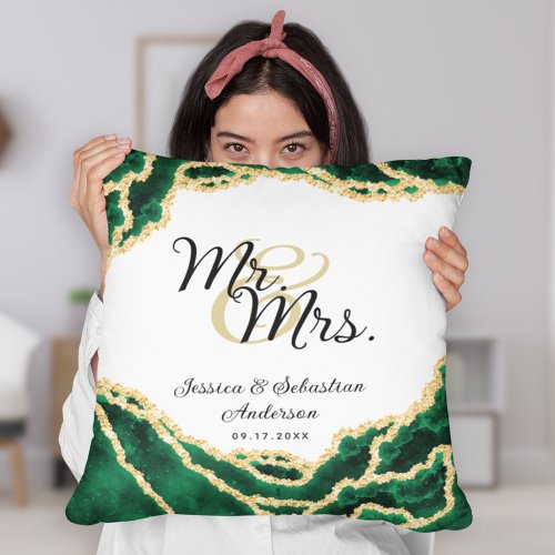 Mr and Mrs Newlyweds Emerald Green Marble Wedding Throw Pillow