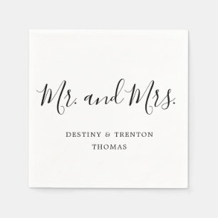 Mr and Mrs Simple Elegant Script Wedding Napkins