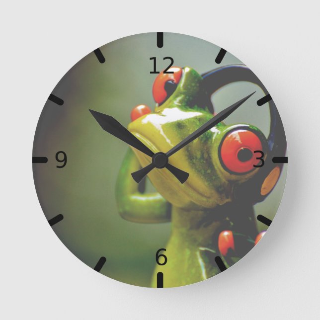 Mr. Frog with Headphones Round Clock (Front)