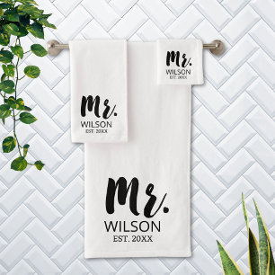 Mr Modern Brush Font Wedding Anniversary Couple Bath Towel Set