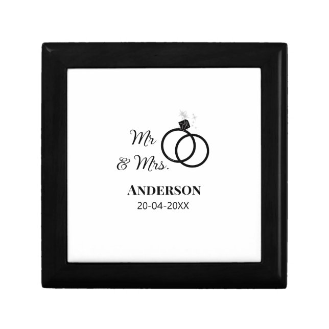 Mr & Mrs add family name date year wedding favor g Gift Box (Front)
